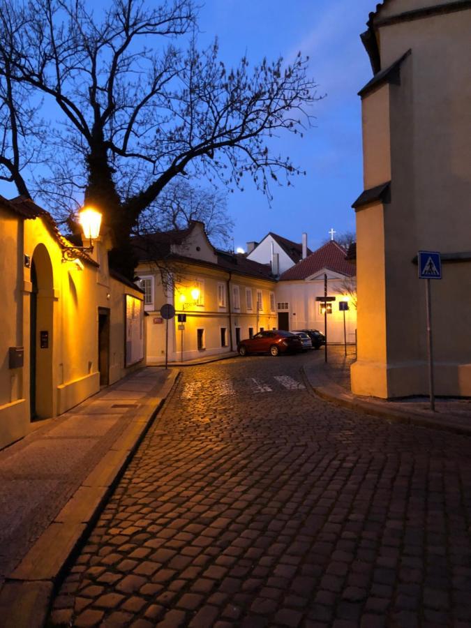 Old Town Basement Lejlighed Prag Eksteriør billede