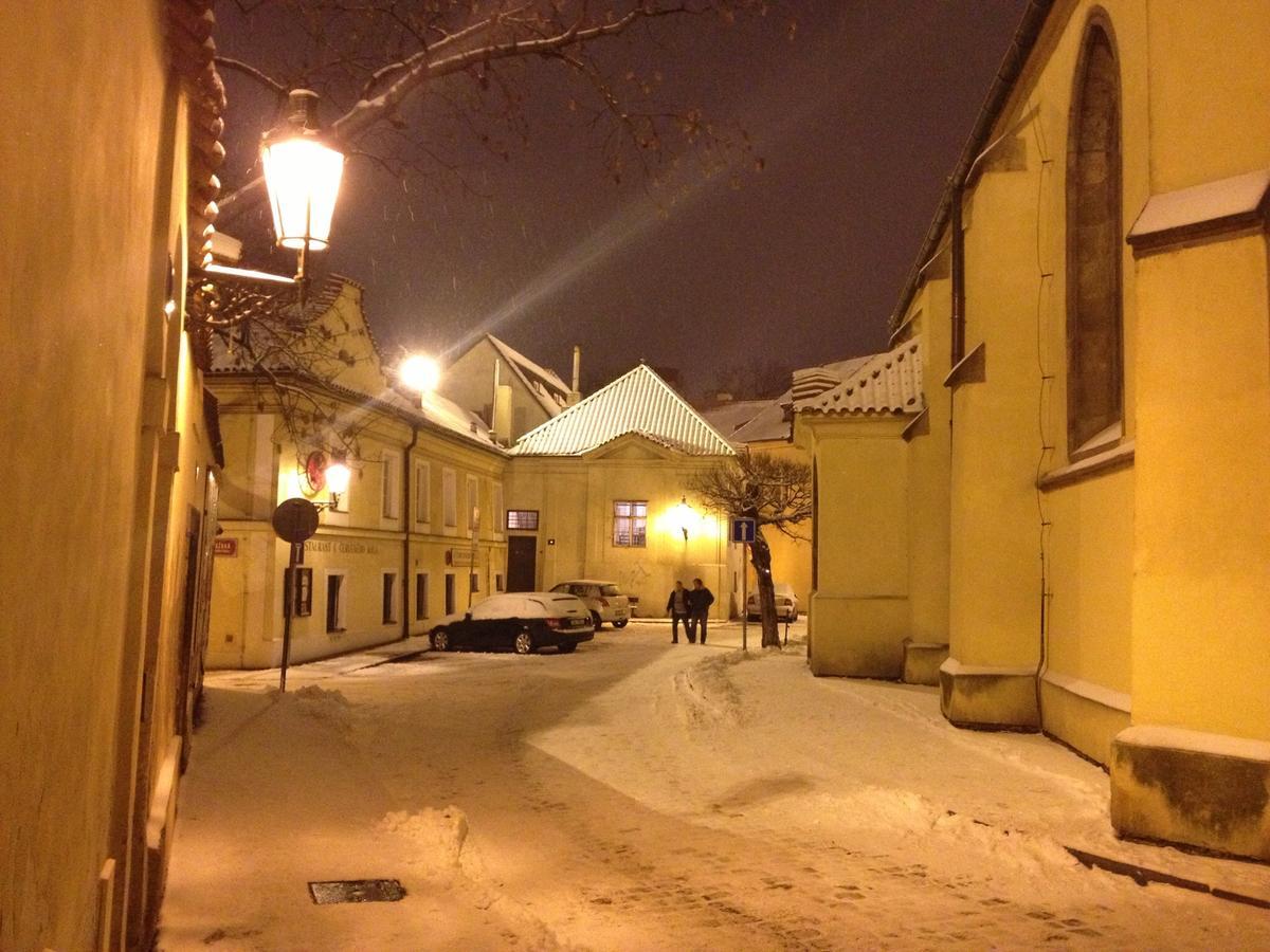 Old Town Basement Lejlighed Prag Eksteriør billede